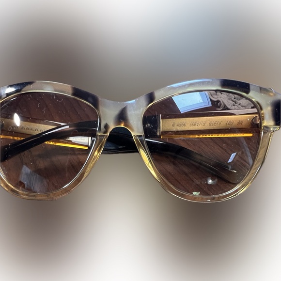 Transparent Yellow/Brown Gradient Burberry sunglasses  - 55-17-140 Mm Sunglasses main image 4